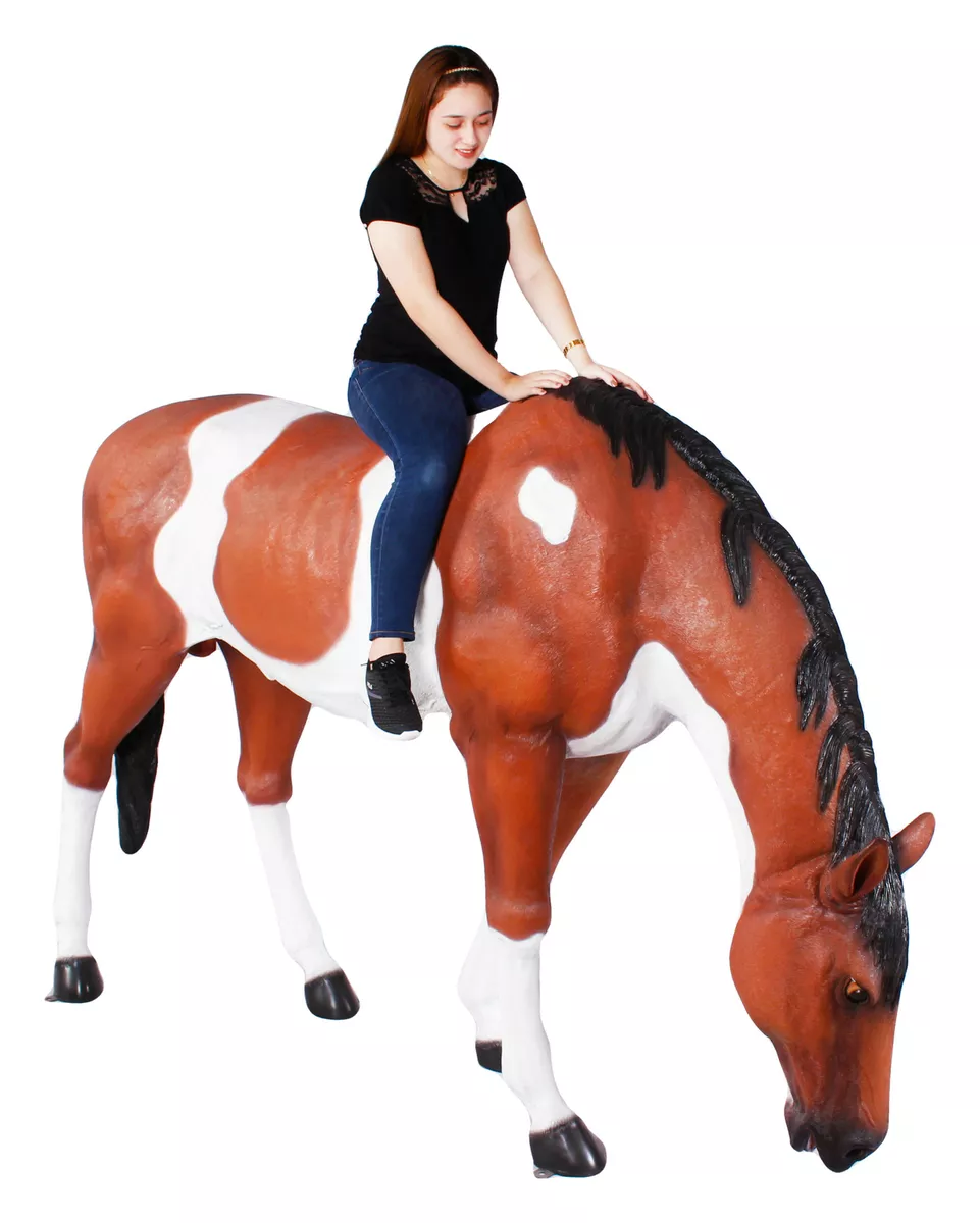 Life size on sale horse toy
