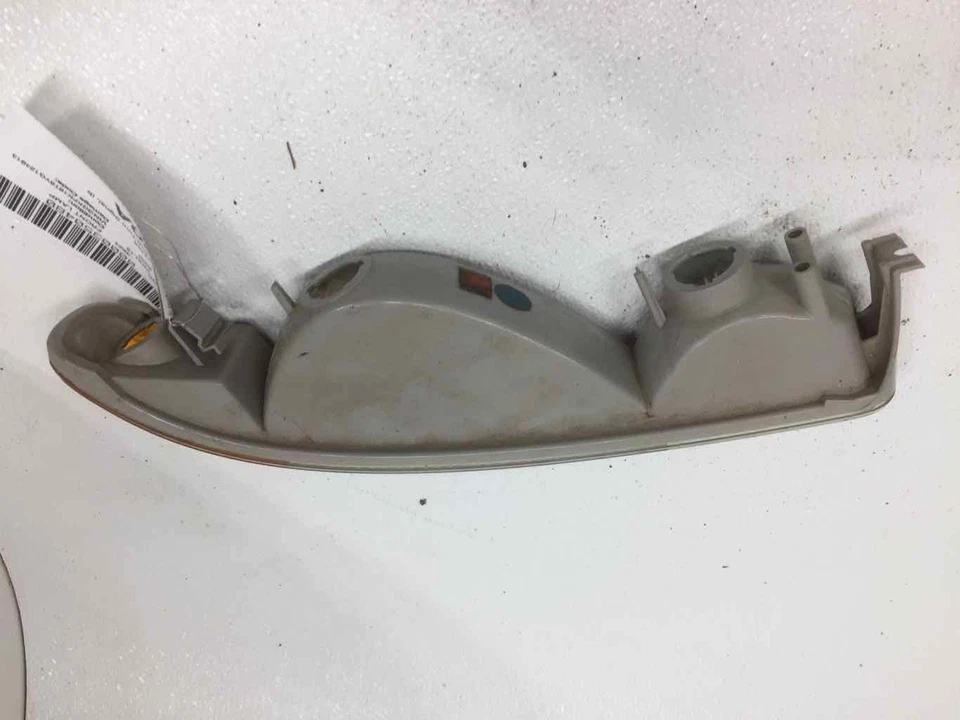 00 01 02 03 04 05 06 GMC GMC YUKON XL 1500 Lámpara Delantera Izquierda Foto 2 de 2