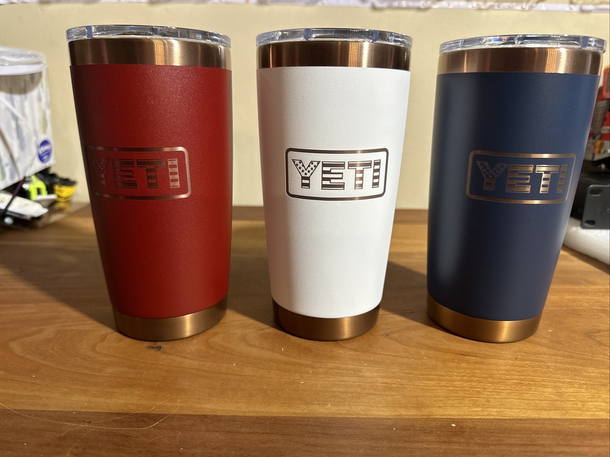 新品未使用 YETI イエティ タンブラー 20oz ベテランズデー限定 YETI Rambler 20 OZ Tumbler Veterans Day Folds Of Honor Rare FOH