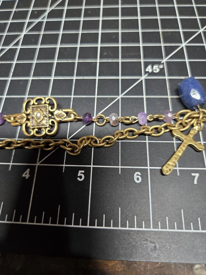 Pulsera Lucky Brand Tono Dorado Cuentas Amatista Multi Hilo Cruz Dije Foto 4 de 4