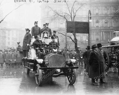 Firemen Ride Engine In New York 1900s 8'' - 10'' B&W Photo Reprint