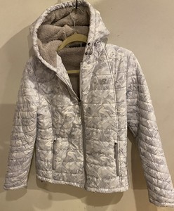 new balance insulated jacket