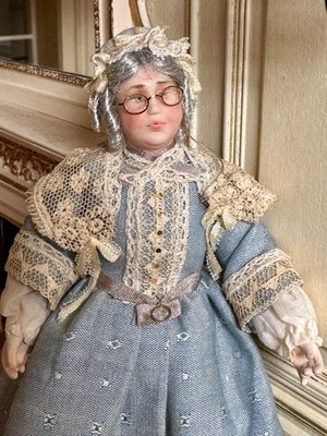 Dolls house miniature 1:12 Dowager lady doll by JILL BENNETT