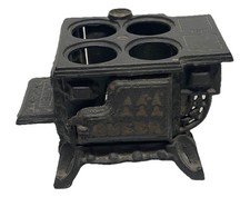 Vtg QUEEN CAST IRON STOVE Miniature Toy Salesman Sample Farmhouse LARGE Heavy
