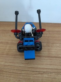 LEGO Space Police: Message Decoder (6831) - 100% Complete w/Minifigure 