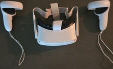 Meta Quest 2 White Plastic Standalone VR Head...