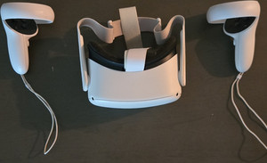 Meta Quest 2 White Plastic Standalone VR Headset with Two Controllers and Box