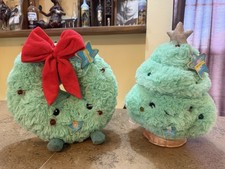 FAO Schwarz Christmas Plush Toys Music Light Up Tree Wreath Set Of 2