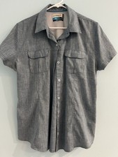 Magellan Outdoors Fish Gear Classic Fit, Moisture Wicking Women’s Size XL Shirt