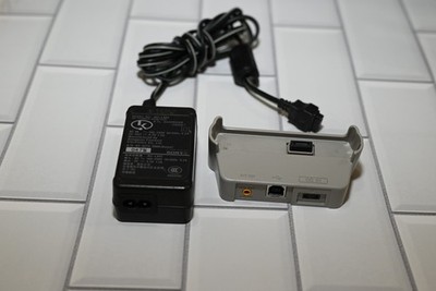 Sony UC-TA Cyber Shot Camera Docking Station & Power Supply AC-LM5