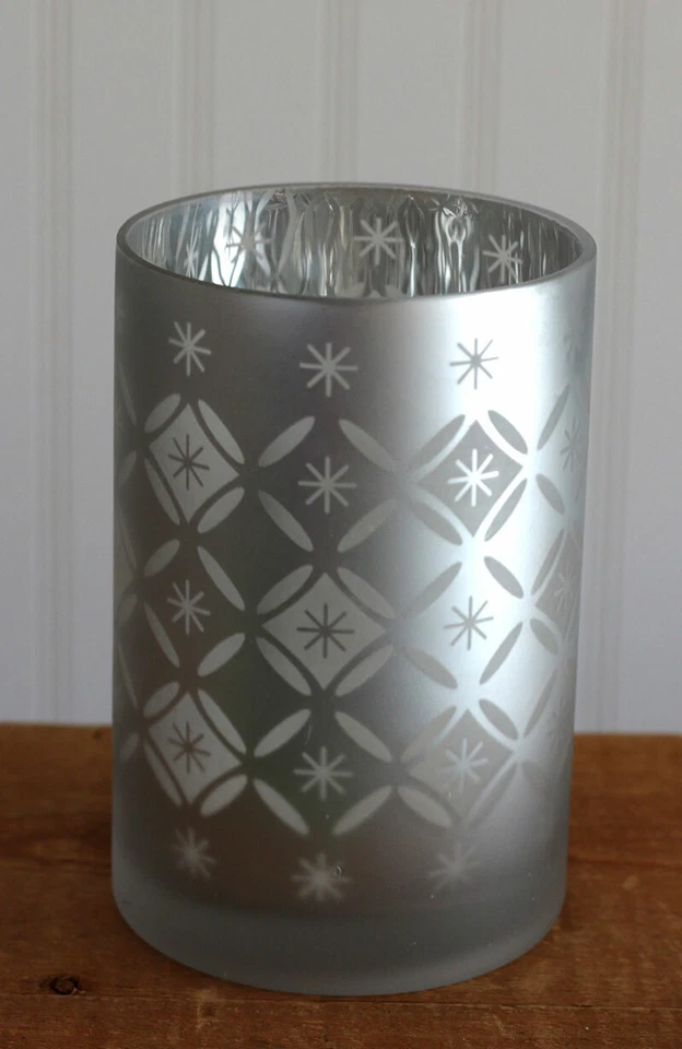 Castiçal de vidro furacão prata celebração decoração de Natal por etiqueta 6x4 polegadas - Imagem 3 de 4