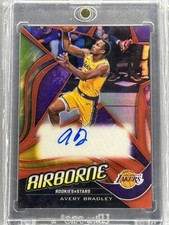 2019-20 NBA Panini Chronicles Rookies & stars Airborne Avery Bradley Autograph