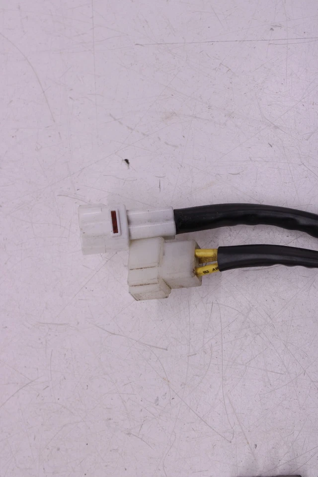 2005 SUZUKI BOULEVARD VL1500 C90 ВЫПРЯМИТЕЛЬ РЕГУЛЯТОР НАПРЯЖЕНИЯ - Изображение 2 из 4