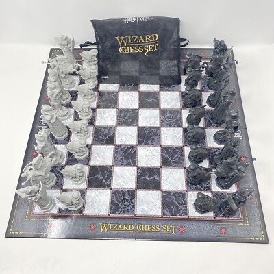 Harry Potter Wizard Chess Set Licensed The Noble CollectiOn COMPLETE ( No Box)