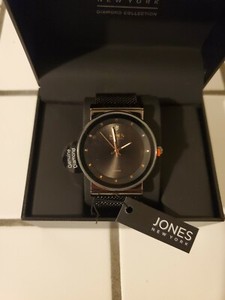 diamond brand watches