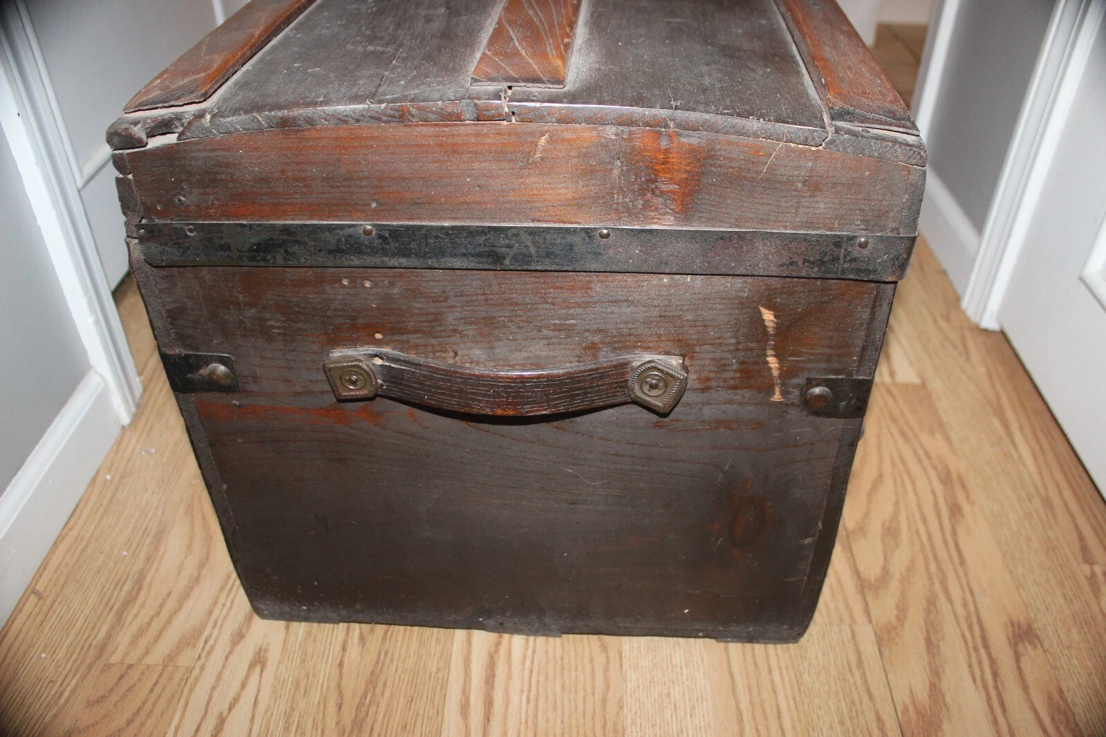 Picture 2 of 9