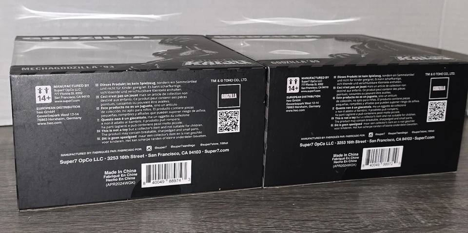 Super 7 Godzilla ‘89 & Mechagodzilla ‘93 Super Kaiju Set of 2 Exclusive In Hand! - Image 4 of 4