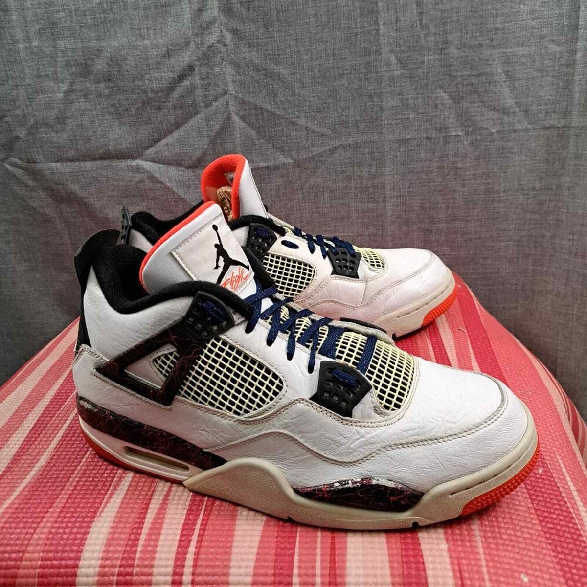 シューズ(男性用) NikAirJordan 4 Retro \"Flight Nostalgia\" Air Jordan 4 