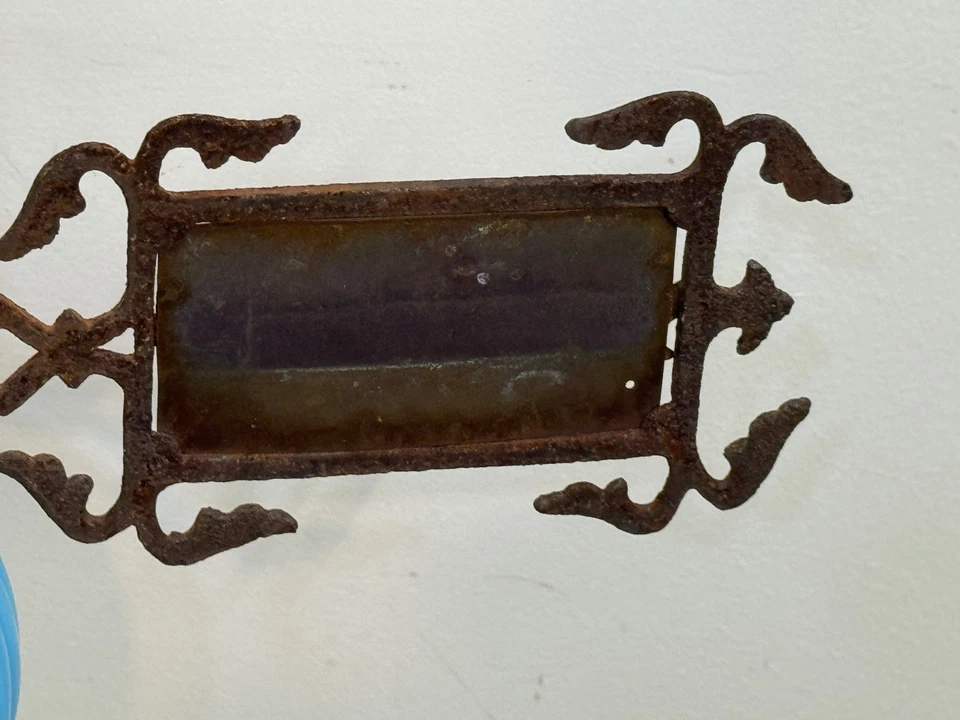 Antigua veleta pararrayos de cobre del siglo XIX con decoración de vidrio azul Foto 4 de 4