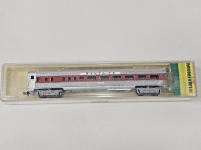 MINITRIX N SCALE SANTA FE 3117  OBSERVATION COACH 51 3032 00