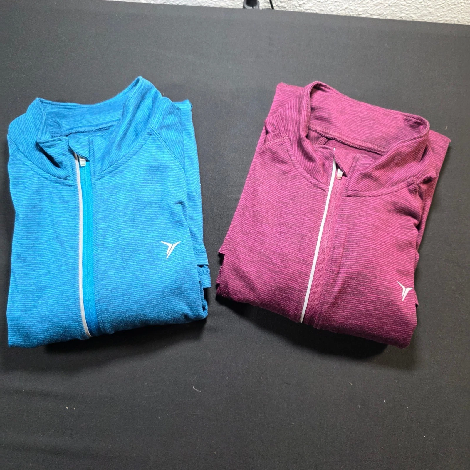 Old Navy Active Go-Dry Quarter Zip Pullover Set of 2 Blue & Berry Large Tall