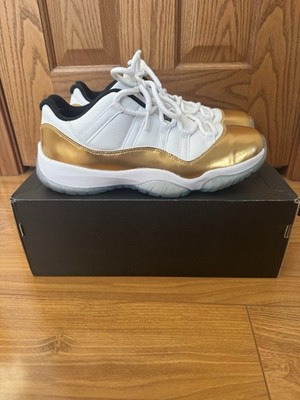 Air Jordan 11 Low Closing Ceremony Pre Owned Size 9.5 with Box