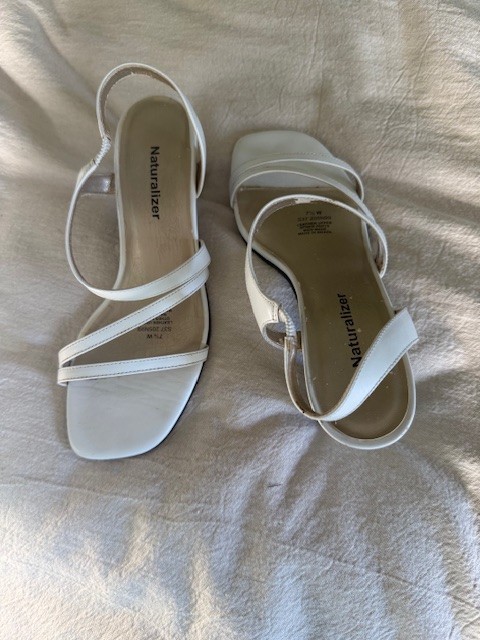 Naturalizer:  Strappy Heel sandals 7.5~Worn Once