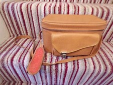 Vintage 1960's/1970's BROWN CAMERA SHOULDER BAG / CASE W 11" H 8.5" D 4"