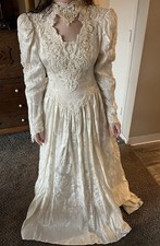 Ladies Jessica Mcclintock Wedding Dress Size 8 Pre-Owned