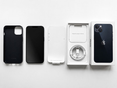 Apple iPhone 13 128 GB Midnight | OVP