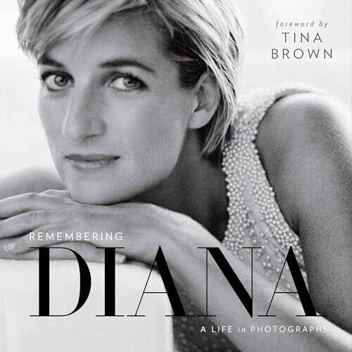 Remembering Diana: A Life in Photographs-Tina Brown - Image 2