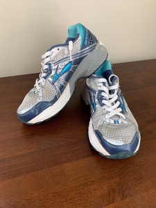 womens brooks adrenaline gts 13