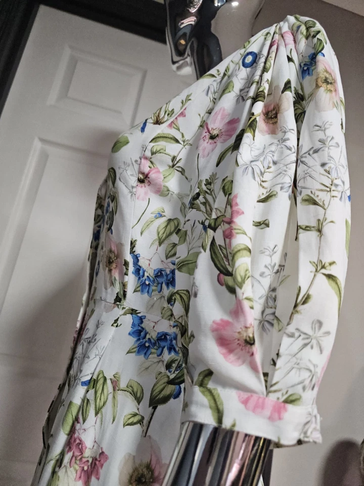 WITCHERY Floral Ladies Dress AU 6/GORGEOUS  - image 4 of 4