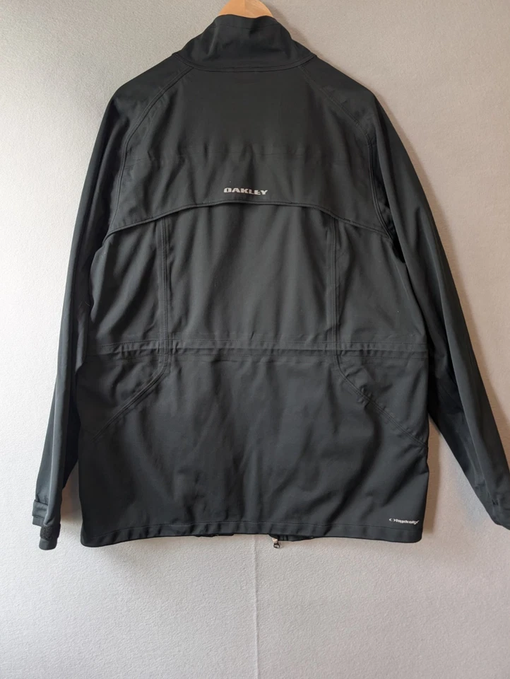 Oakley Defend Rain Jacket Coat Jet Black Size XL - Image 2 of 4