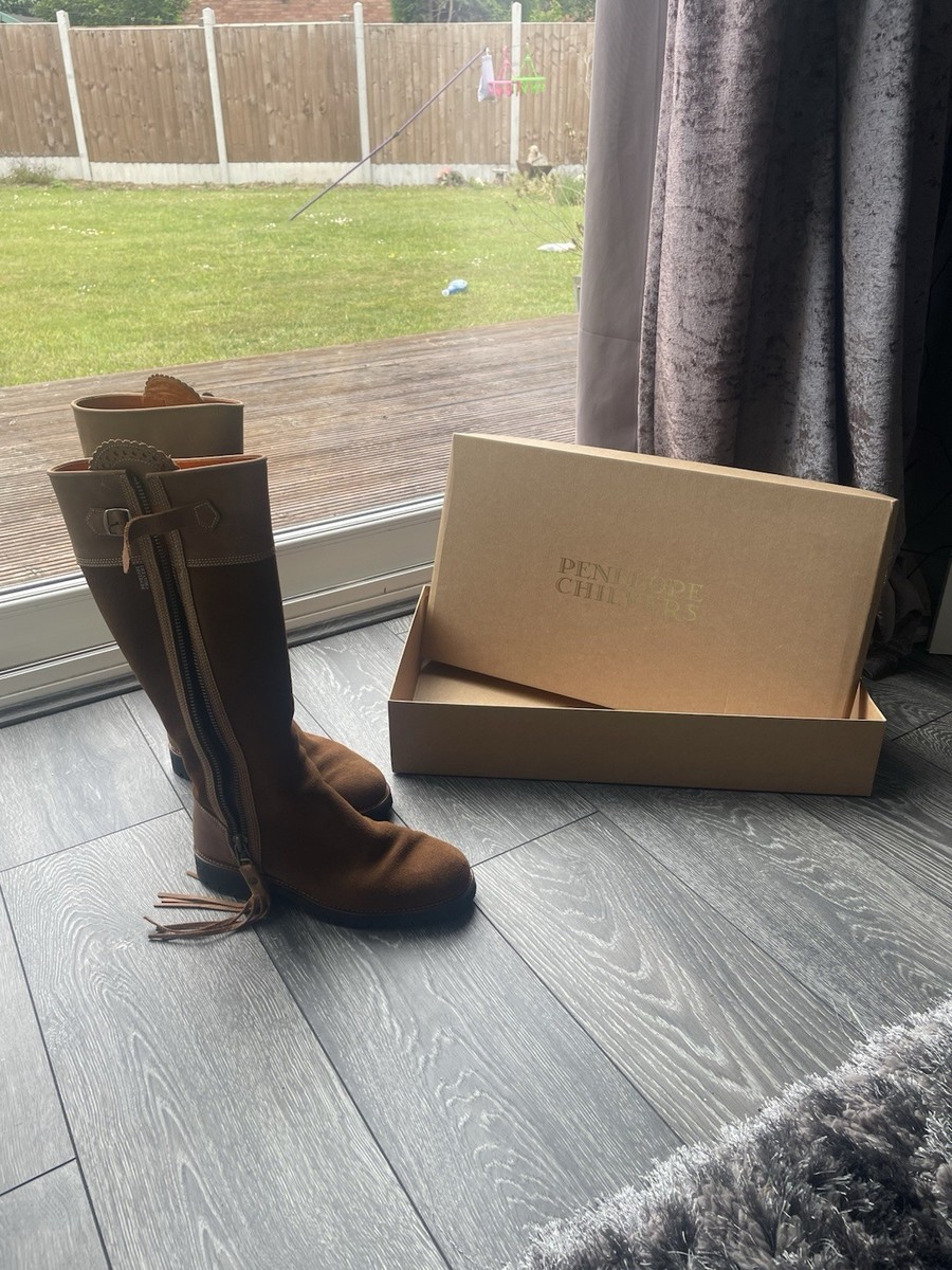 Penelope Chilvers Boots 8As Worn By Kate Weather Proof