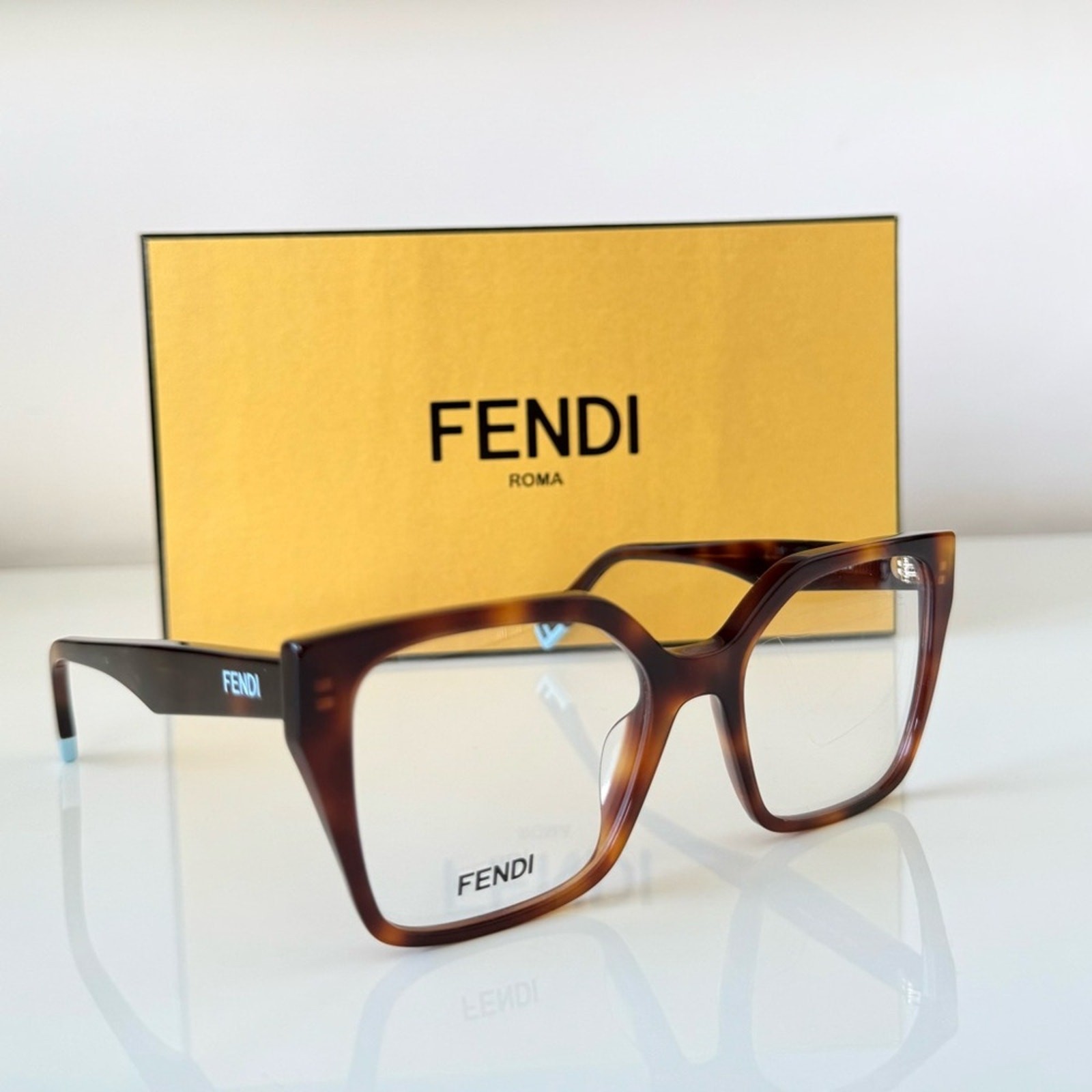 Fendi FE50002I 053 Women Eyeglasses NWT Authentic Retail 450 USD