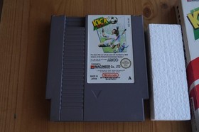 KICK OFF Nintendo NES Game Boxed with box protector