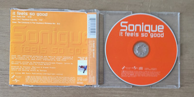 SONIQUE - IT FEELS SO GOOD,  A 3-MIX CD, MCSTD 40233/158095-2 (2000) GD/VG