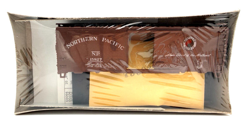 HO Athearn Northern Pacific 40' Boxcar Kit Road #15827 In Original Box
