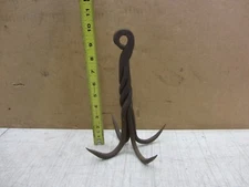 VTG ANTIQUE WROUGHT IRON TRAP DRAG GRAPPLE MEAT HOOK HAND FORGED 4 PRONG HEARTH