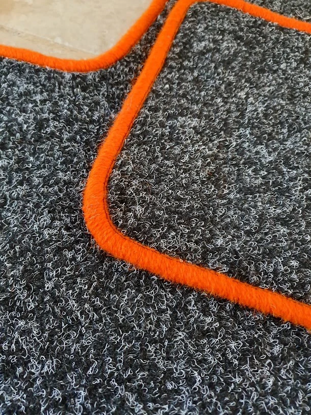 Toyota Alphard 10 & 20 Series Cover Mats - Image 4 of 4