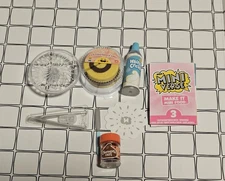 MINT CHECKERED LAYERED CAKE Chocolate Chips MGA NO RESIN Miniverse Make It Mini 