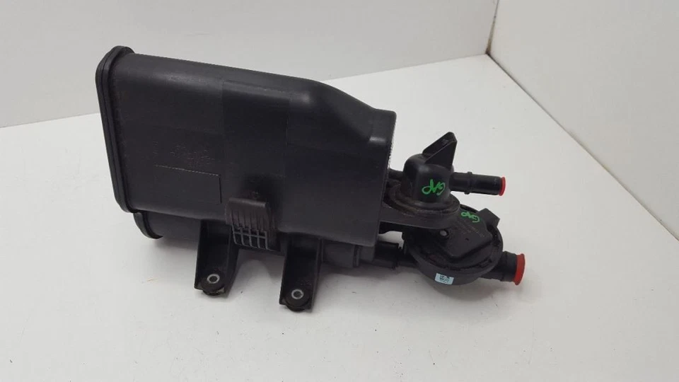 Fuel Vapor Charcoal Canister N20-ULEV 2012 13 14 15 16 BMW 328I Foto 3 de 4