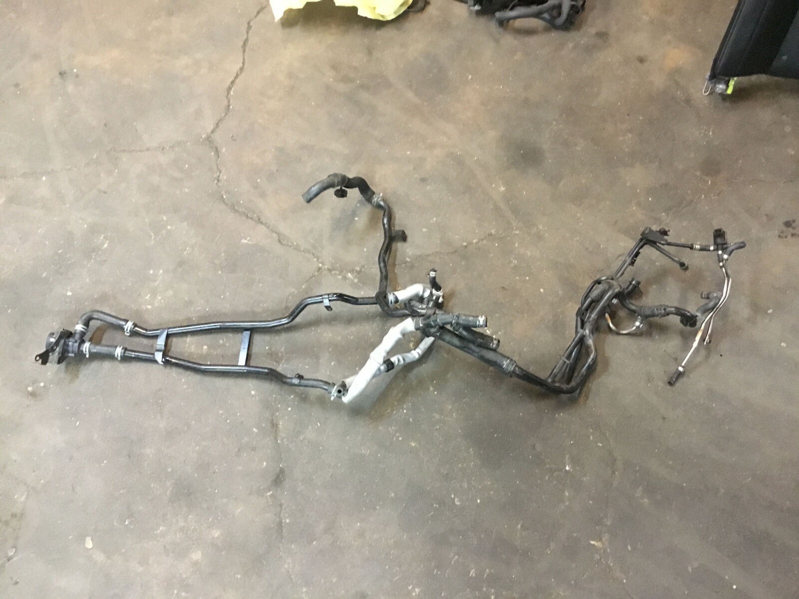 Bentley Continental GT 2005 6.0L Coolant Water Pipe Hose Line Set 03 - 10 :O
