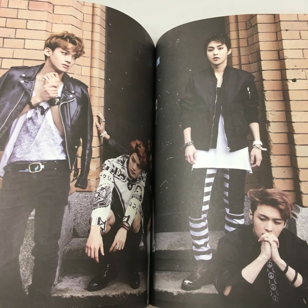 EXO dIE JUNGS EXO M Photo book Red | eBay