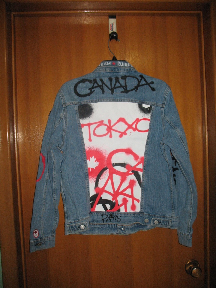 2020 TEAM CANADA Tokyo Olympics CLOSING CEREMONY LEVI