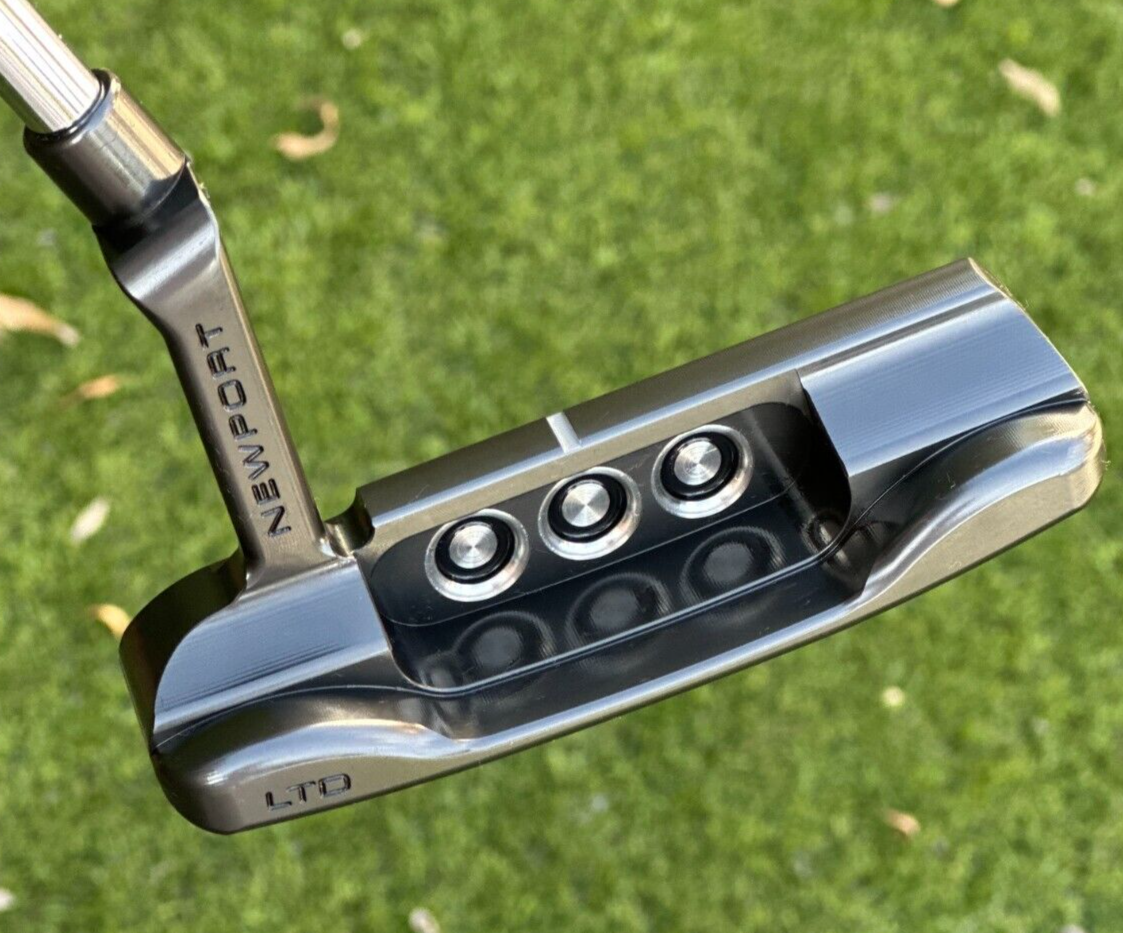 Scotty Cameron Titleist Jet Set Newport Limited Special 35 Scotty Cameron Titleist Jet Set Newport Limited Special 35