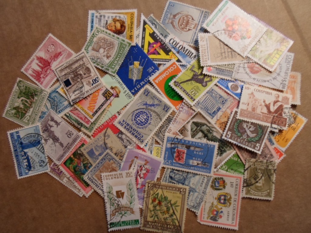 Collection lot 85 different stamps of Colombia - packet B