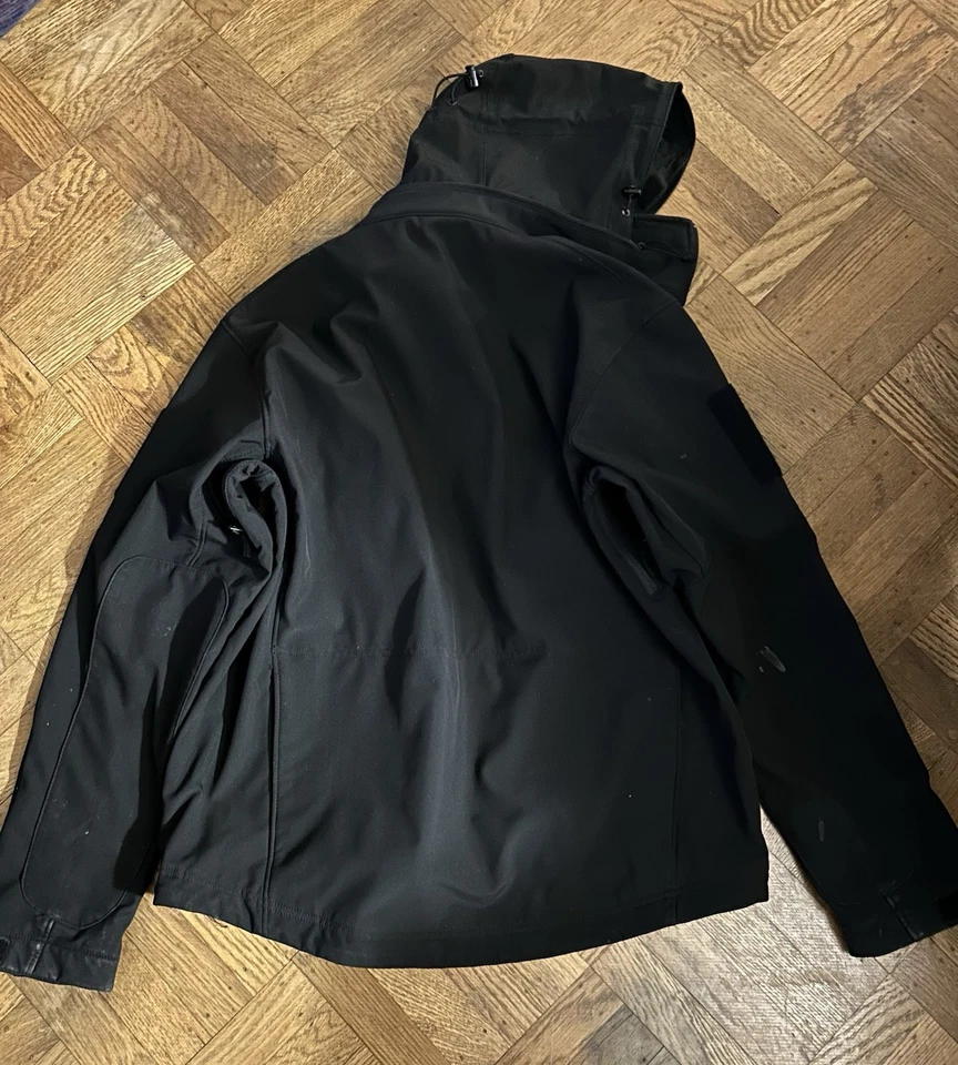 CONDOR 602 SUMMIT TACTICAL SOFT SHELL JACKET MEDIUM  - Image 2 of 4