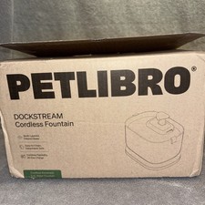 Cat Water Fountain, Wireless Pet Fountain Battery Operated, 2.5L/84Oz NIB      